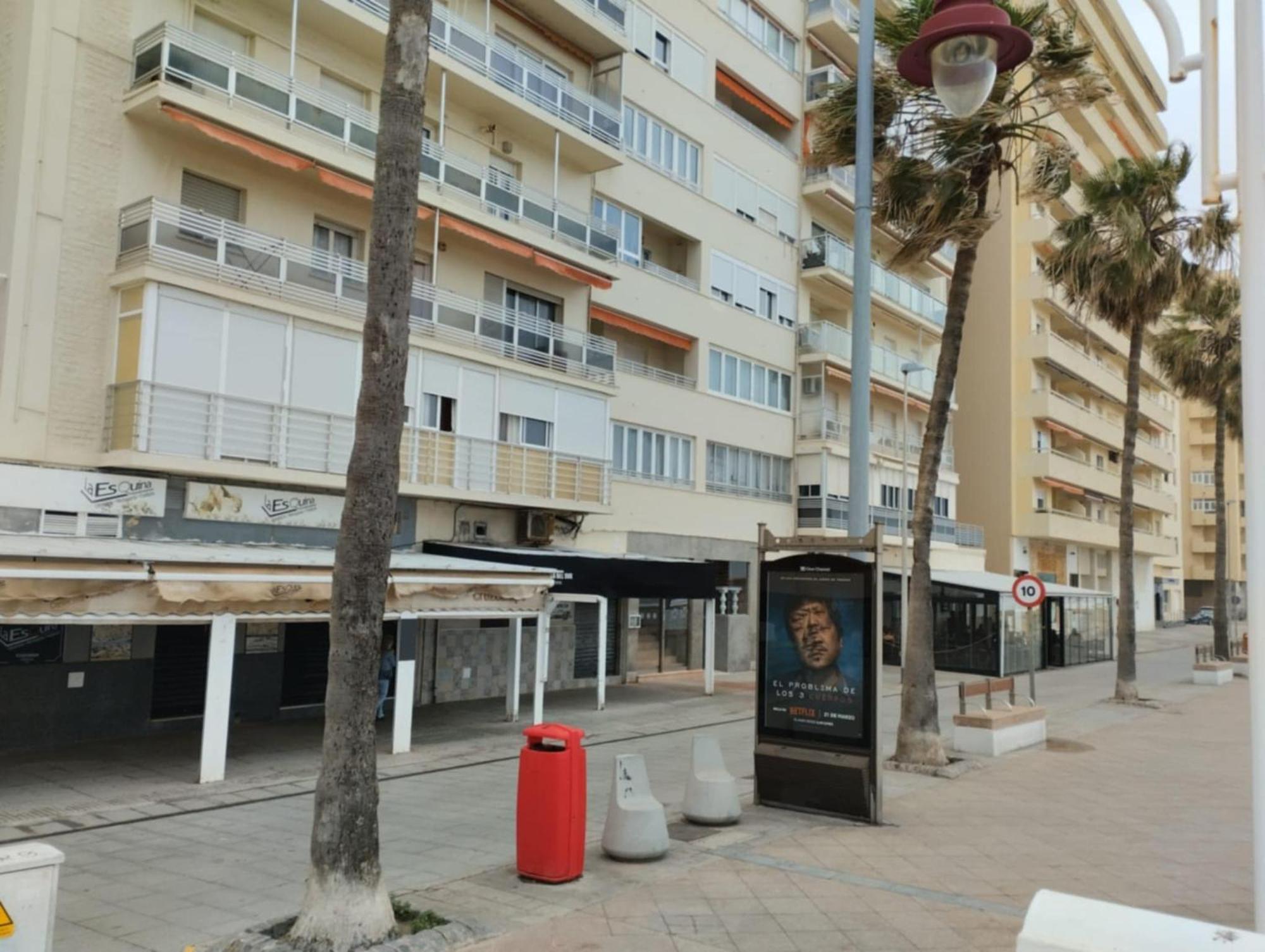 Apartamento Candari Playa En كاديز المظهر الخارجي الصورة